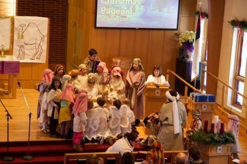 2013_1215 Christmas-Pageant 14