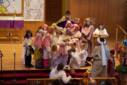 2013_1215 Christmas-Pageant 15