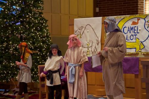2013_1215 Christmas-Pageant 2