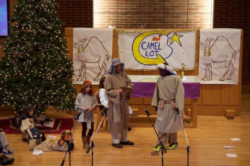 2013_1215 Christmas-Pageant 8