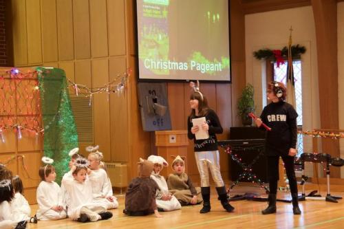2014_1214 Christmas-Pageant 6